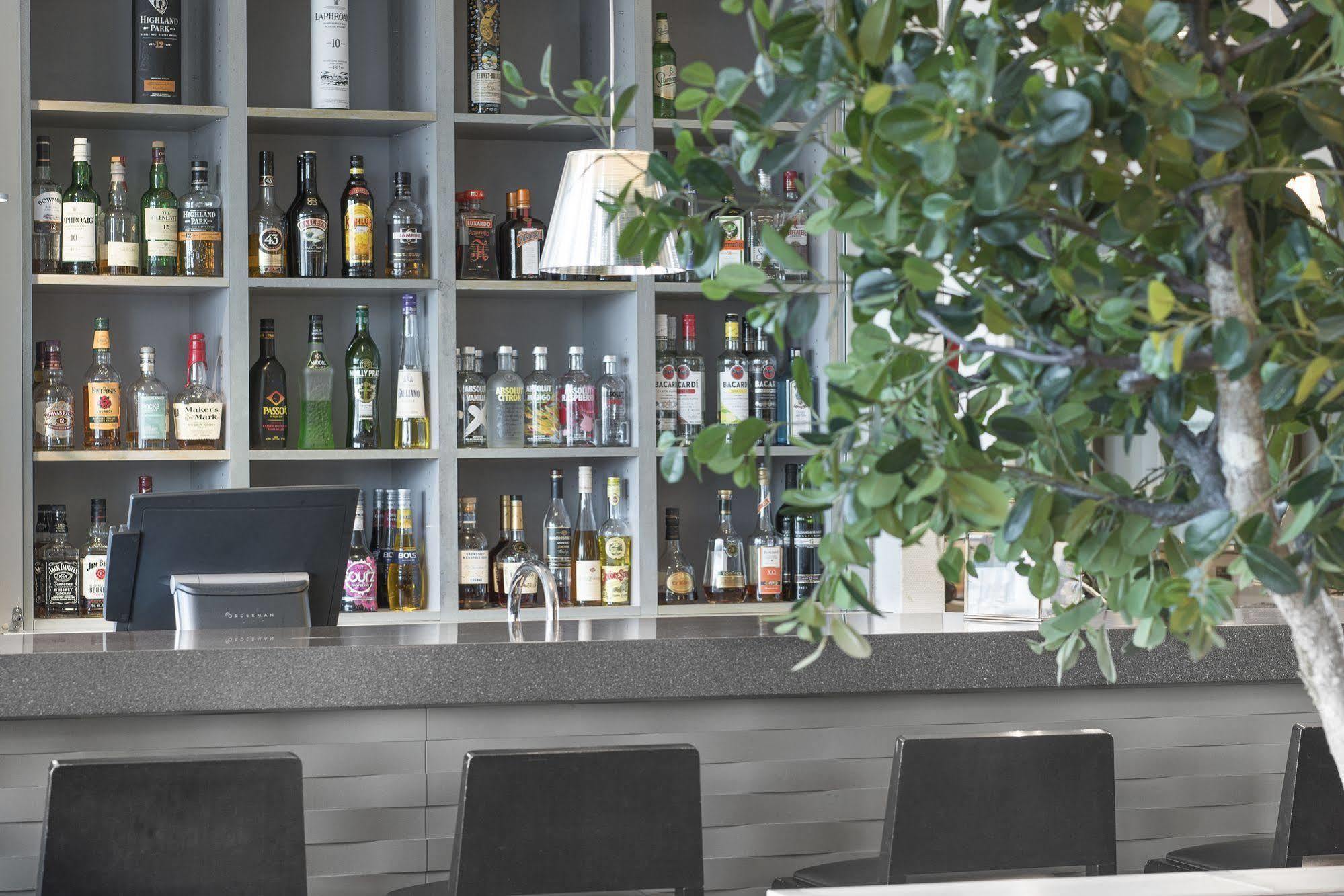 Quality Hotel Nacka Exterior photo