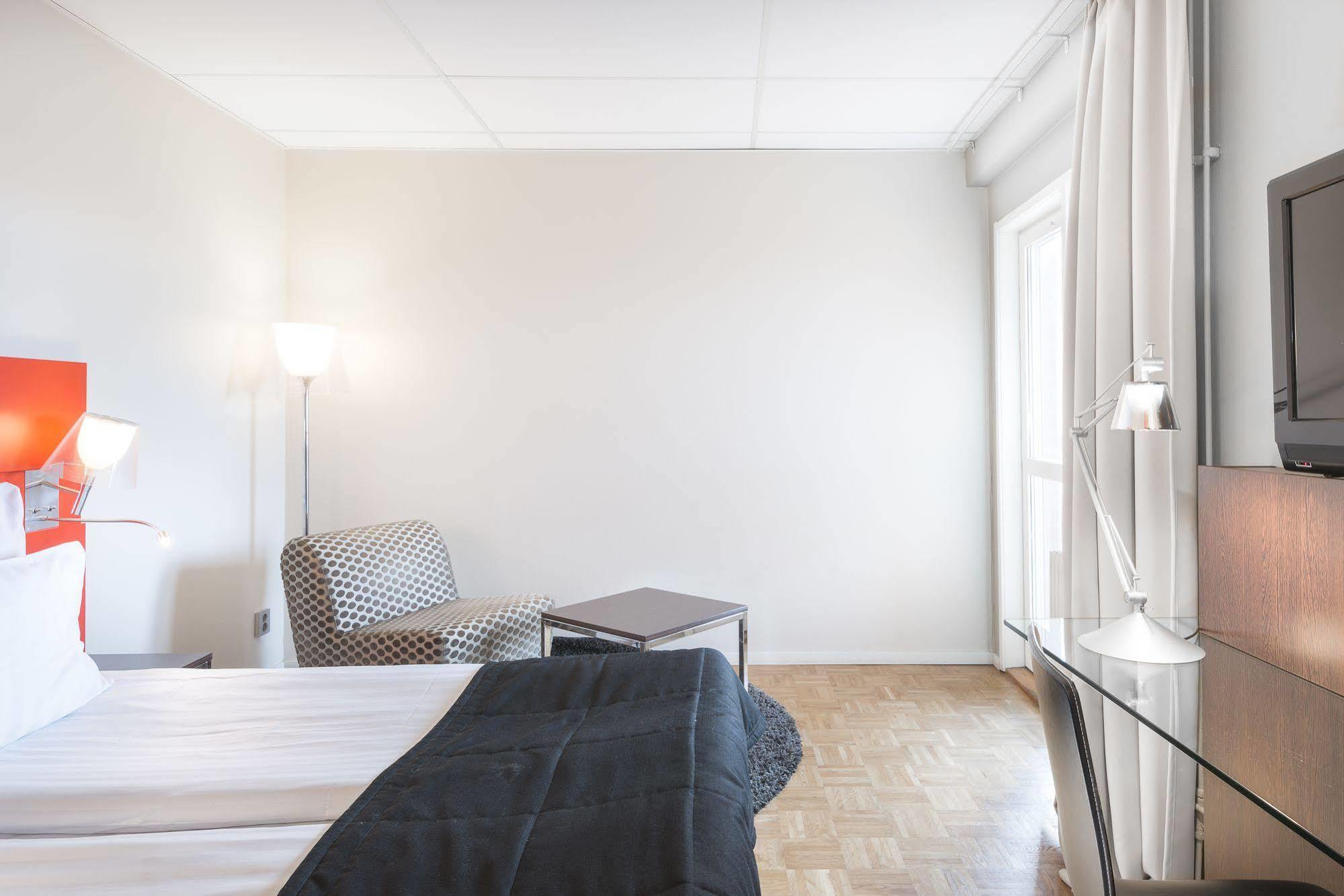 Quality Hotel Nacka Exterior photo